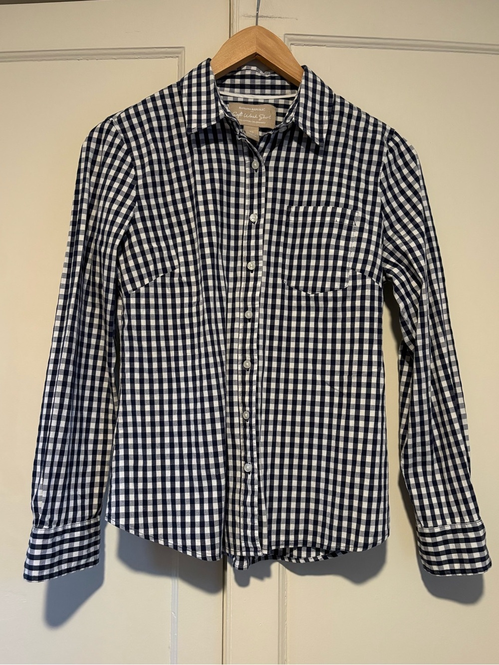 Banana Republic Navy & White Gingham Soft Wash Tailored Button Down Shirt